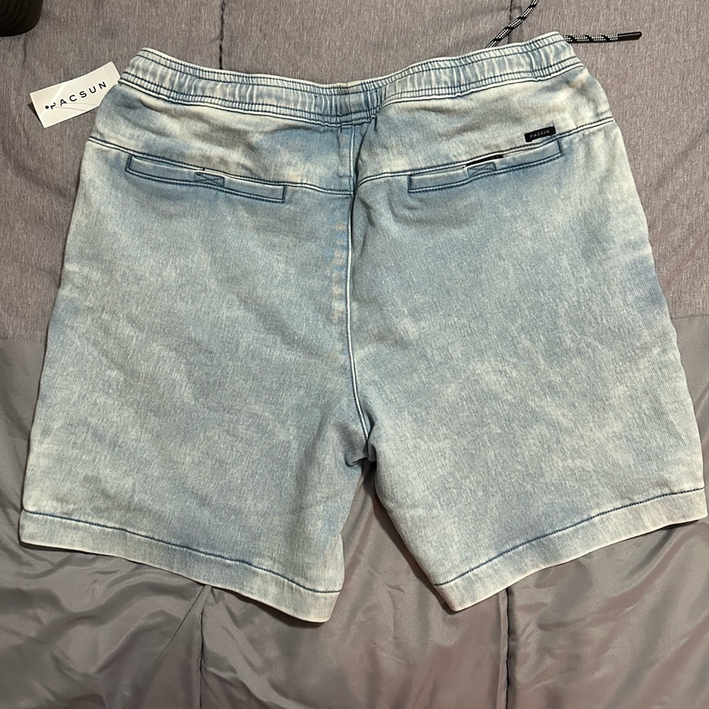 PacSun Jean shorts - Picture 2 of 3